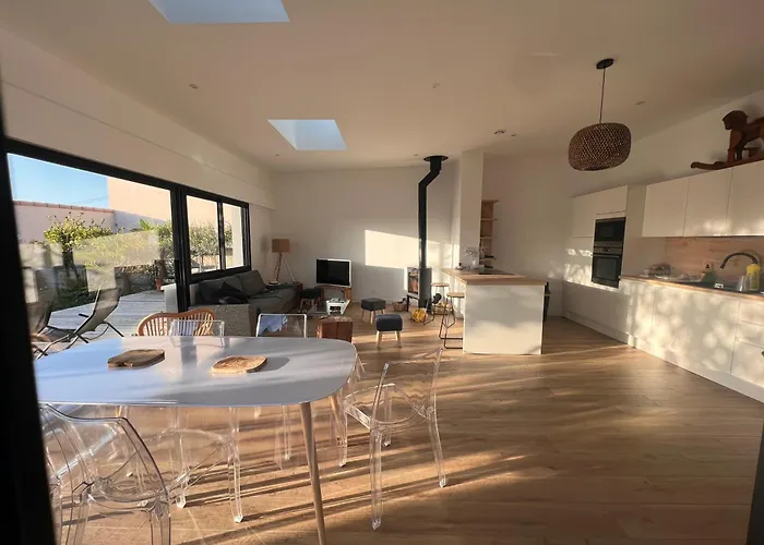 Tatil Evi Robinia Cormier 150 M De La