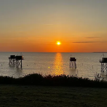 Сasa de vacaciones Robinia Cormier 150 M De La *