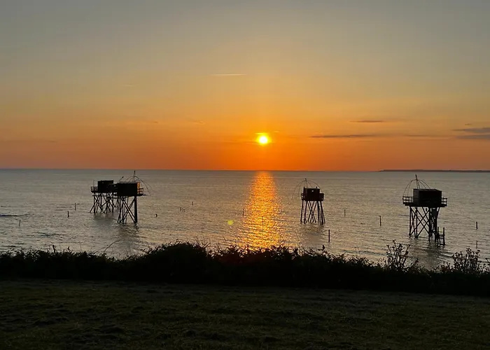 Prázdninový dům Robinia Cormier 150 M De La *