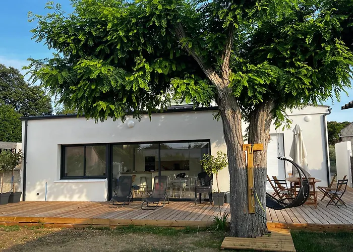 Robinia Cormier 150 M De La *